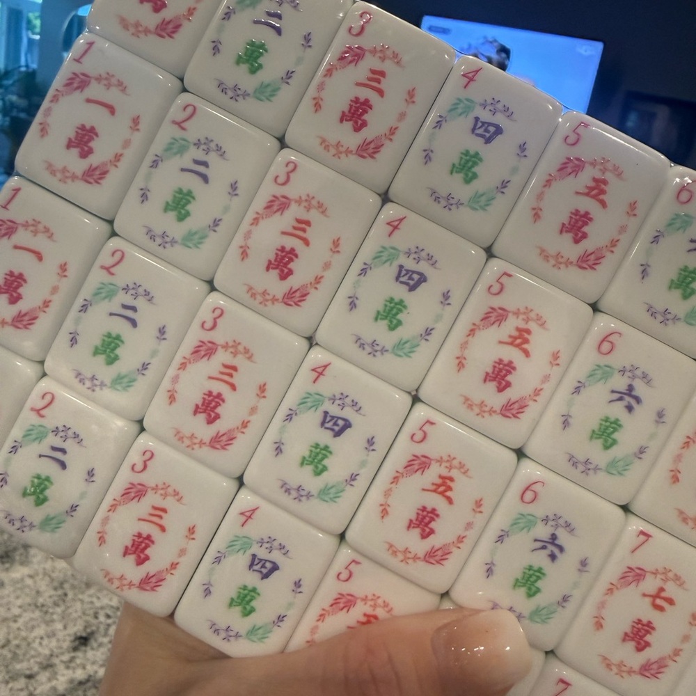 Colorful Mahjong Tiles Set - Picture 6 of 11